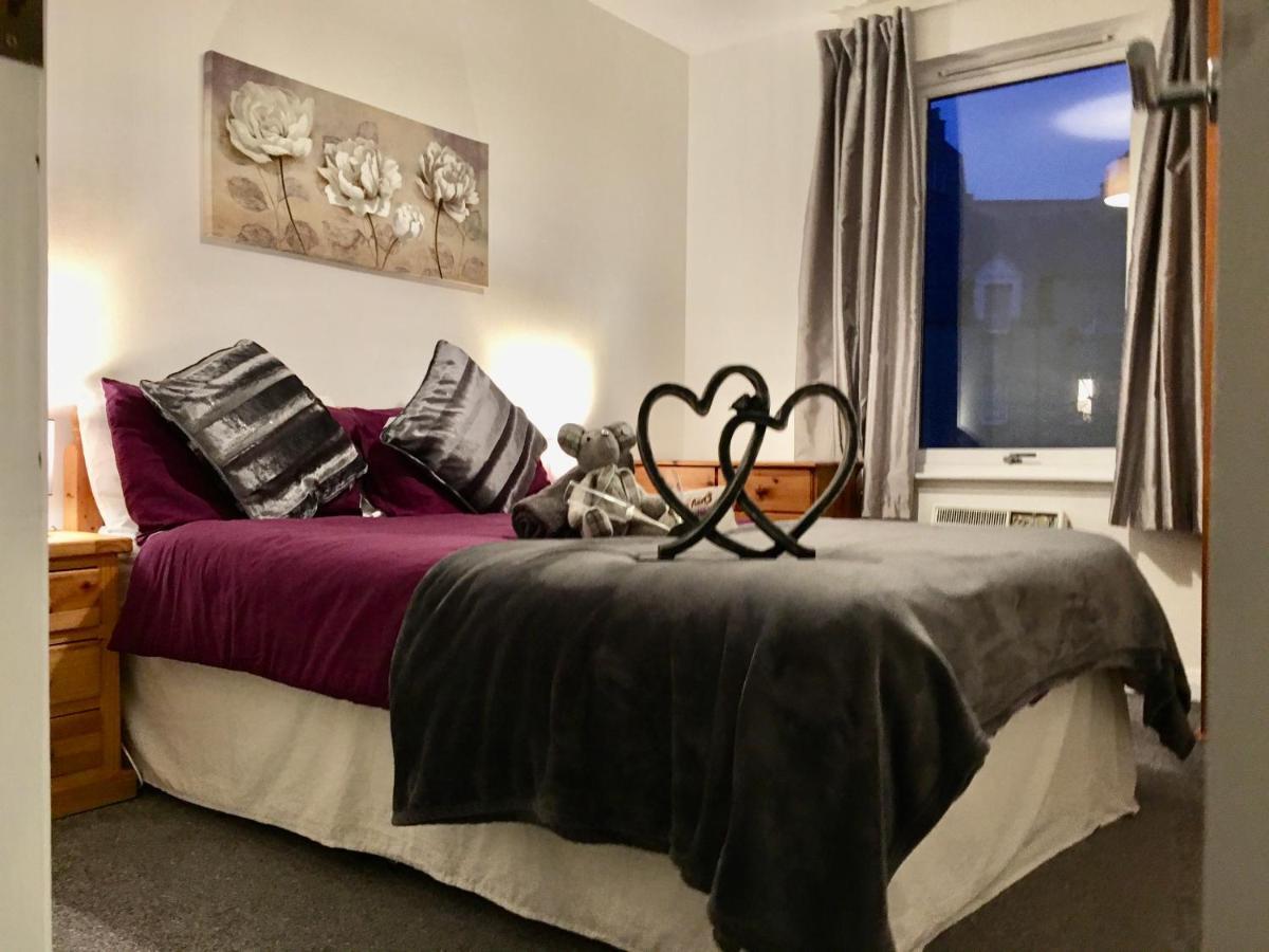 Central Spacious 2 Bedroom By Union Square Free Parking Aberdeen Eksteriør bilde