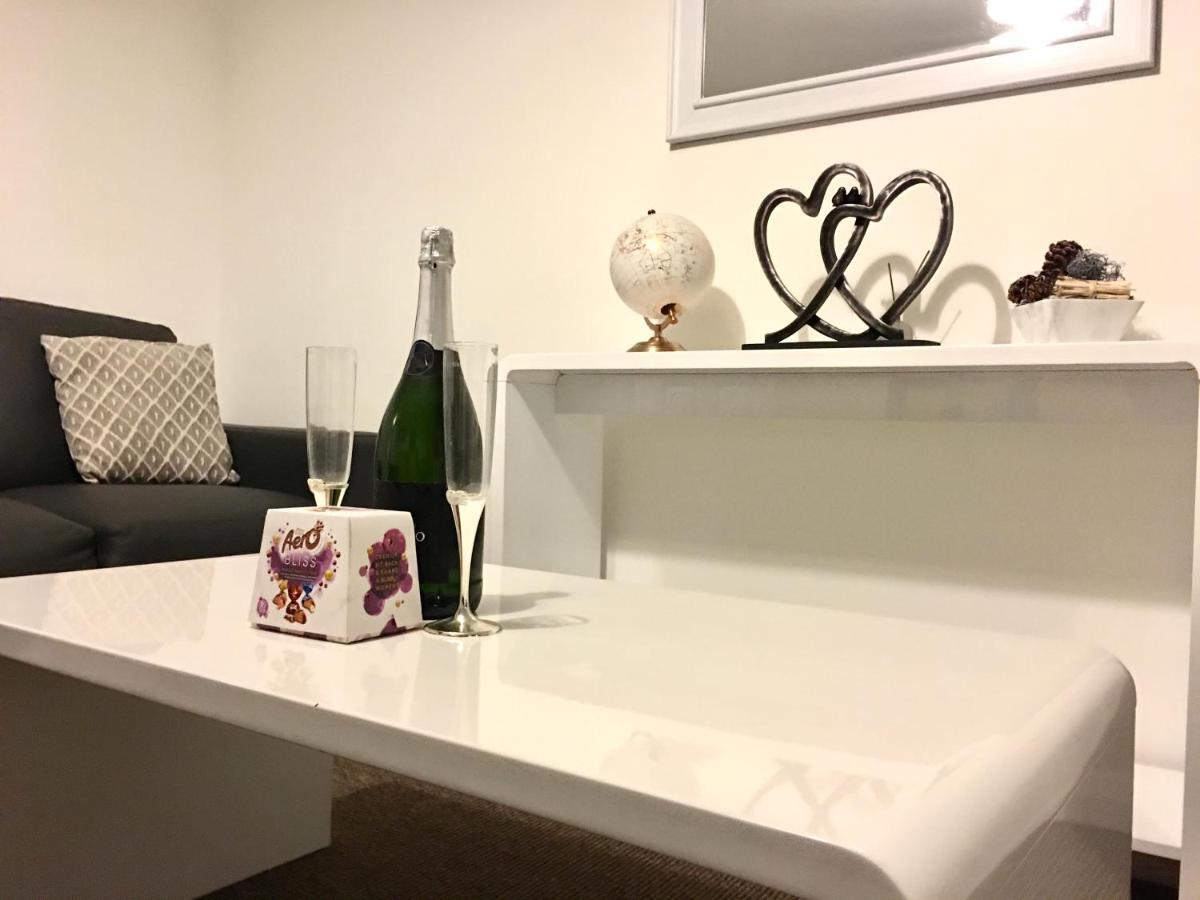 Central Spacious 2 Bedroom By Union Square Free Parking Aberdeen Eksteriør bilde